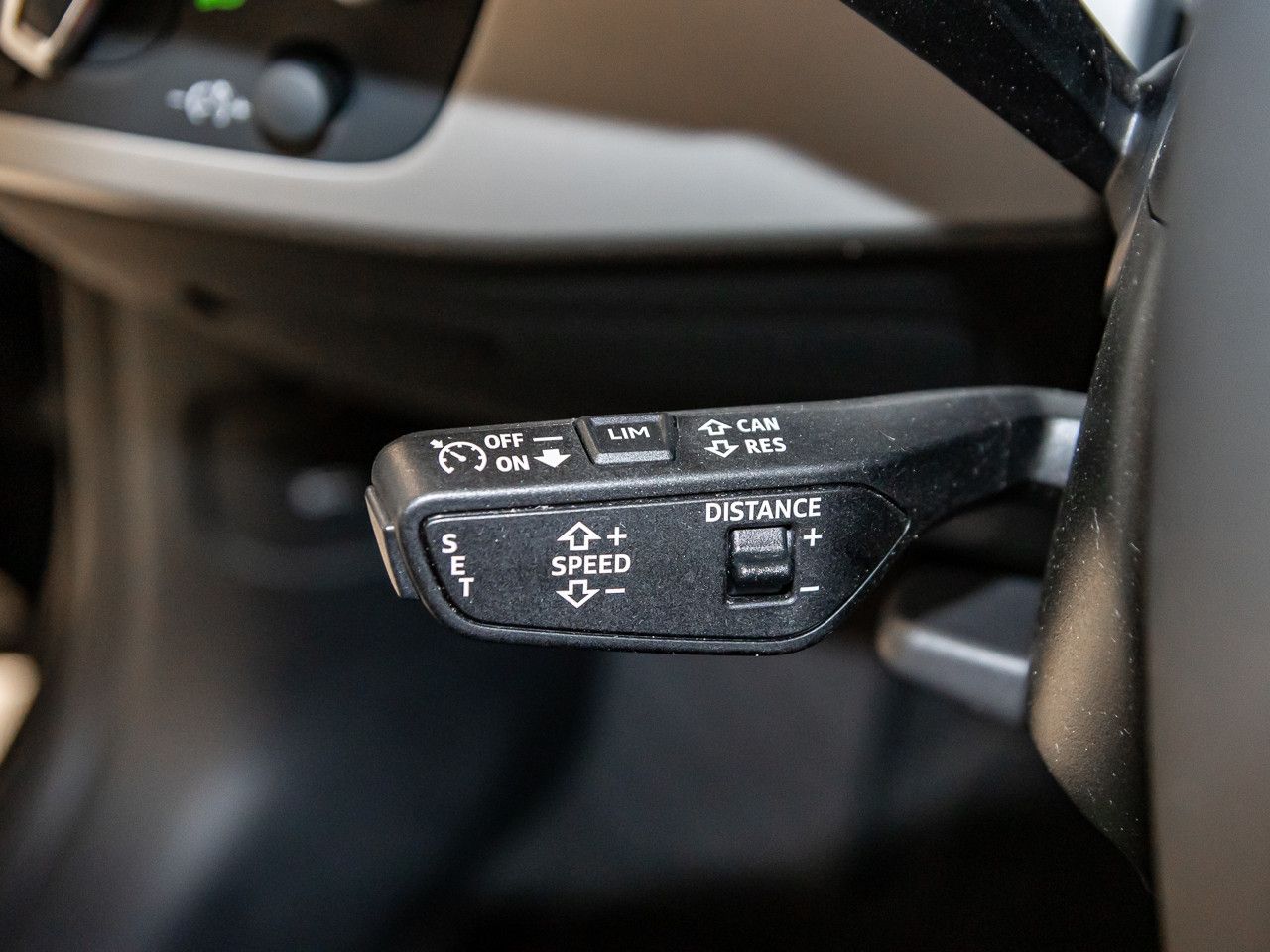 Audi A4 Avant 40 TDI advanced - Samsaru's Car Outlet