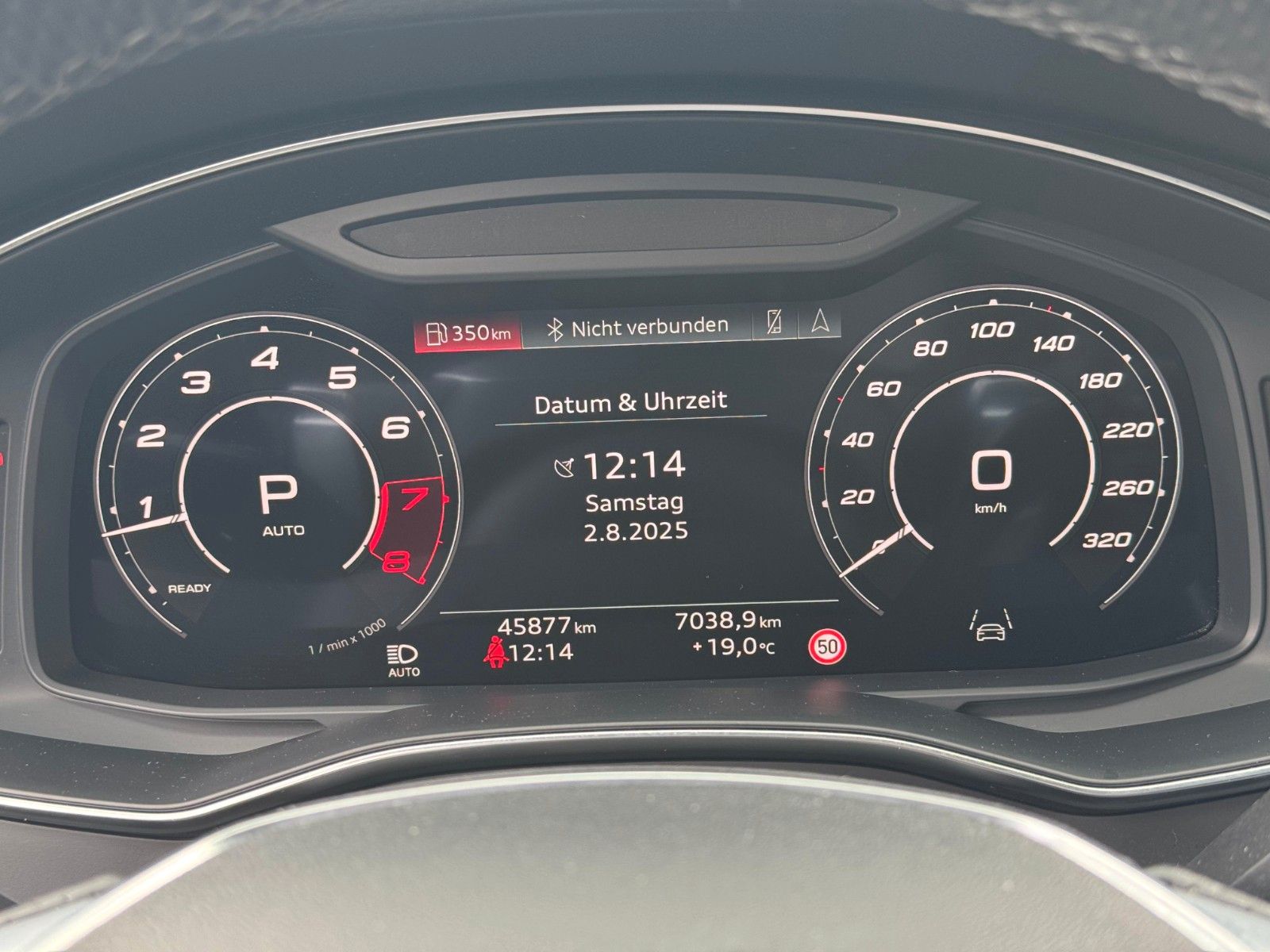 Audi RS6 Avant 4.0 TFSI quattro *PANO B&O HUD MATRIX*