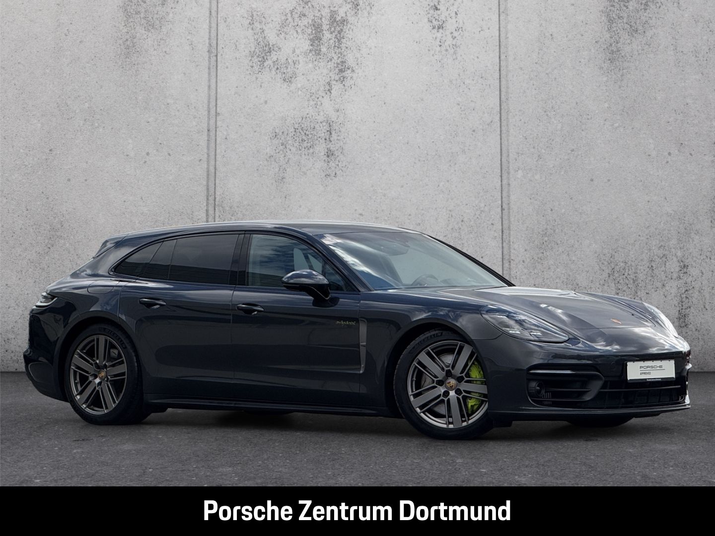Porsche Panamera 4 E-Hybrid Sport Turismo Platinum Editi