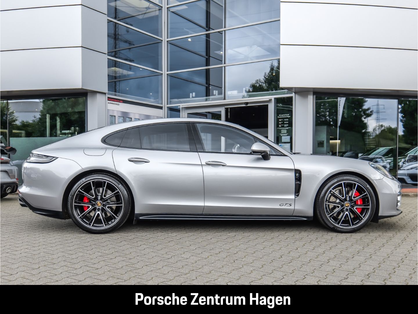 Porsche Panamera GTS BOSE Sportabgasanlage Panoramadach