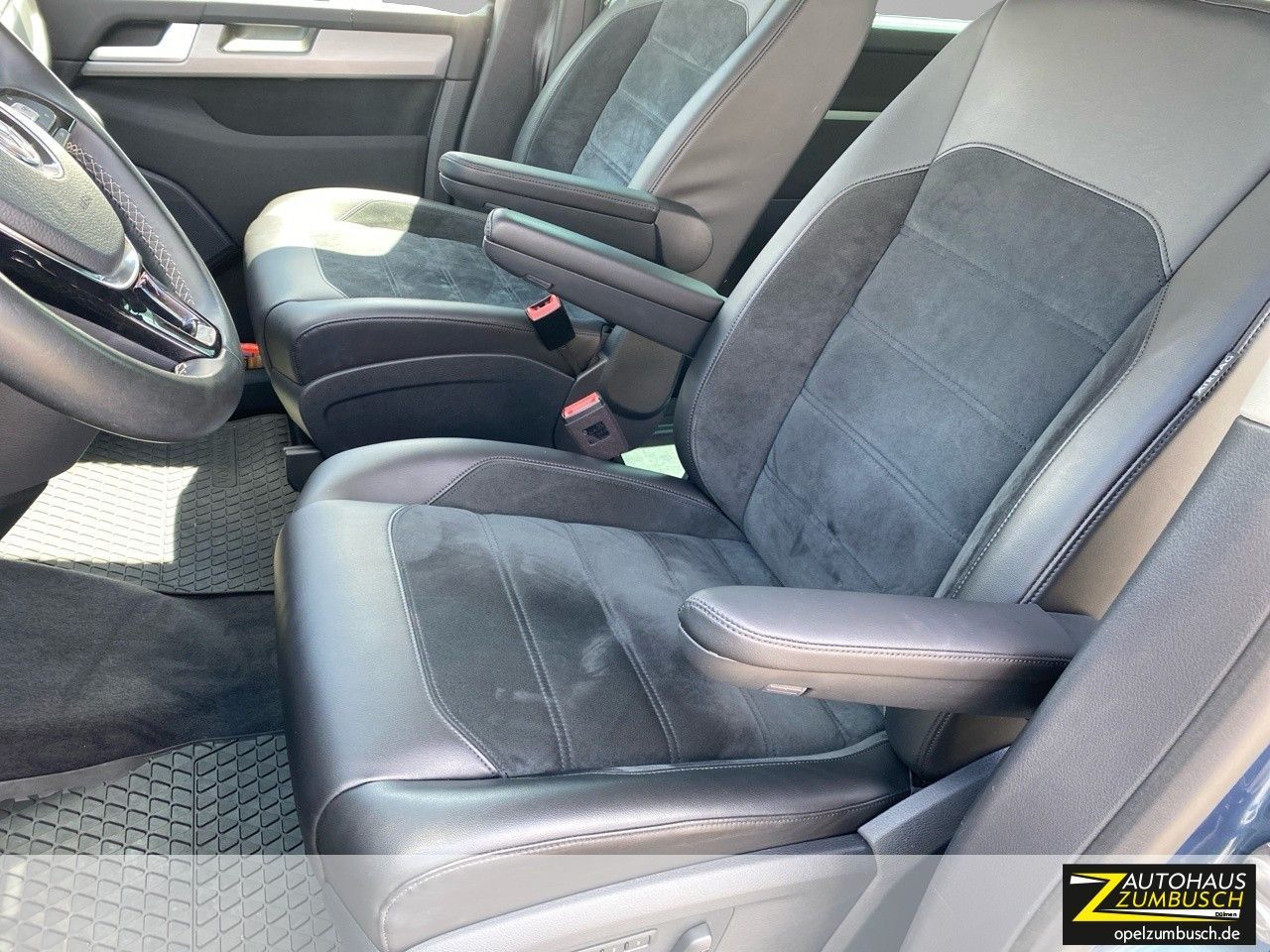 Volkswagen T6 Multivan Edition 4Motion - Samsaru's Car Outlet