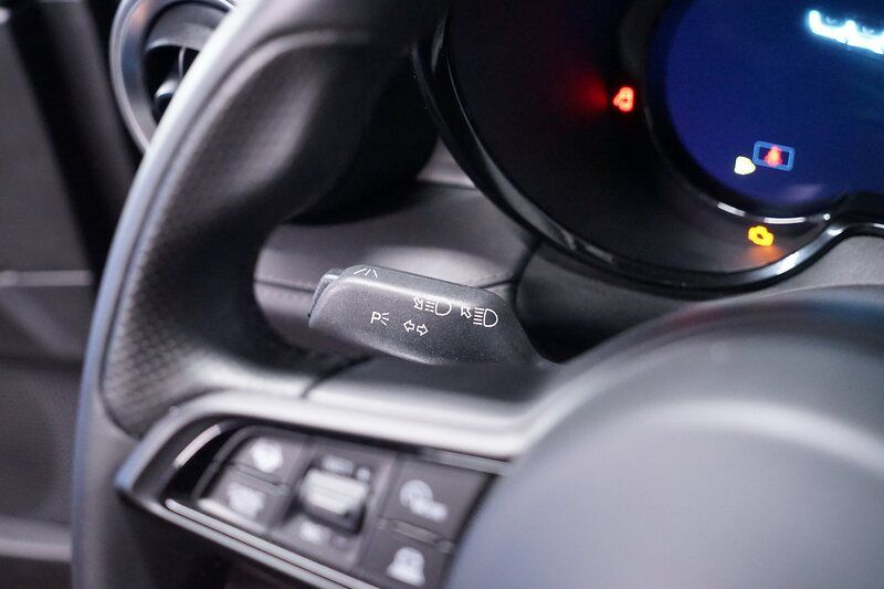 Alfa Romeo Tonale 1.5 VGT Hybrid Ti Aut.*Matrix*Kamera*Keyl