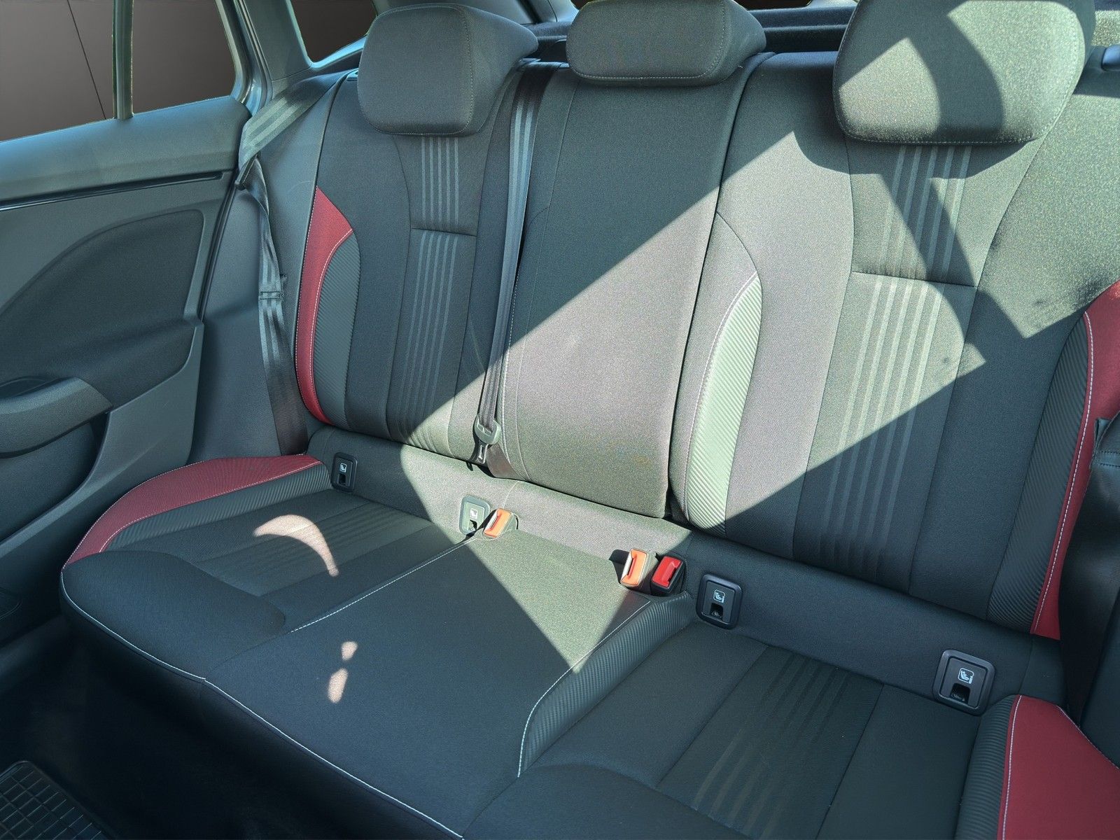Skoda Kamiq 1.5 TSI Monte Carlo - Samsaru's Car Outlet