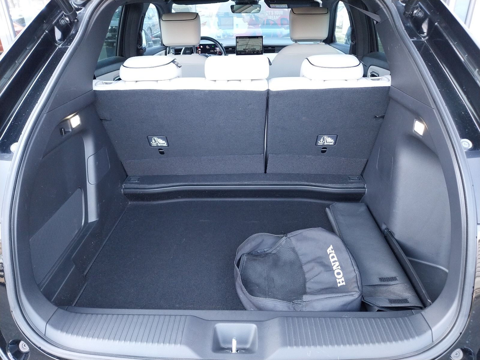 Honda e:Ny1 Advance