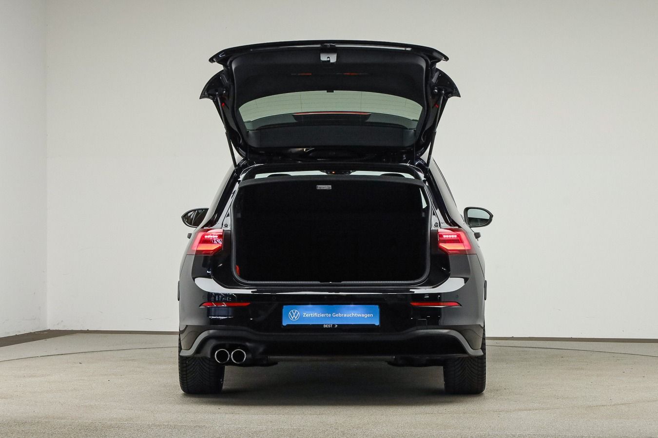 Volkswagen Golf VIII 2.0 TDI DSG GTD*BLACK-STYLE*IQ.LIGHT*A