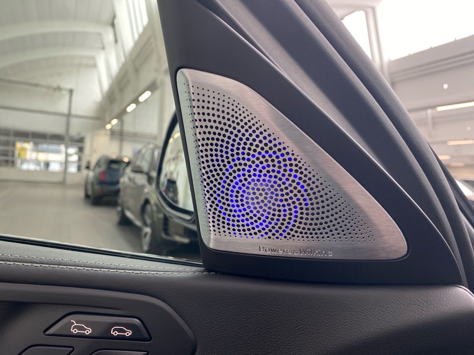 BMW X6 xDrive40d M Sport 360° AHK Pano SHZ Air Bo&Wi