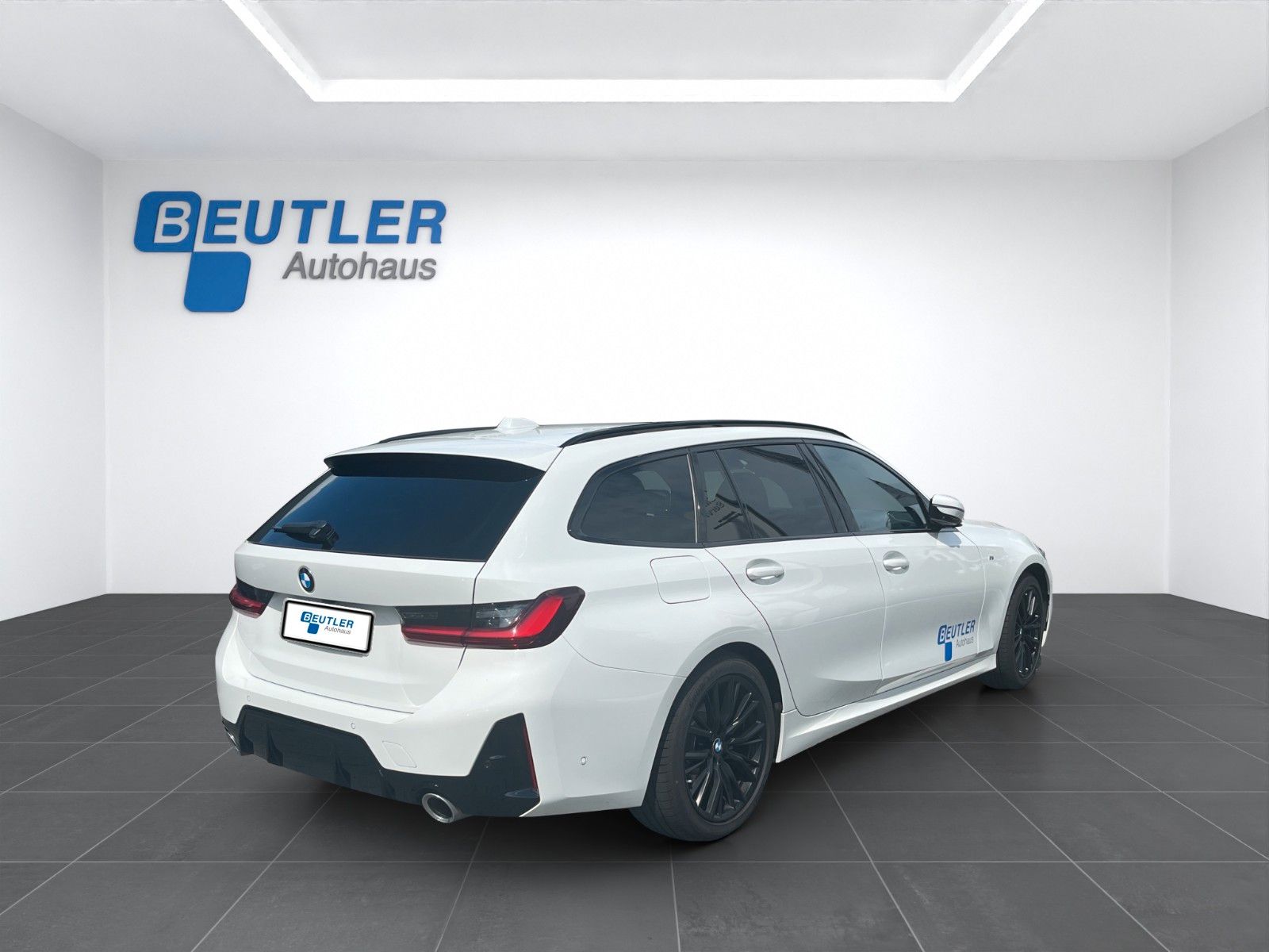 BMW 320dA Touring MSport 18" Pano DAP PAP AHK eSitze