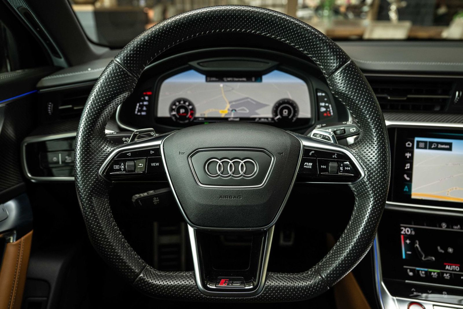 Audi RS6 Avant TFSI quattro | BTW | AHK | PANO | B&O