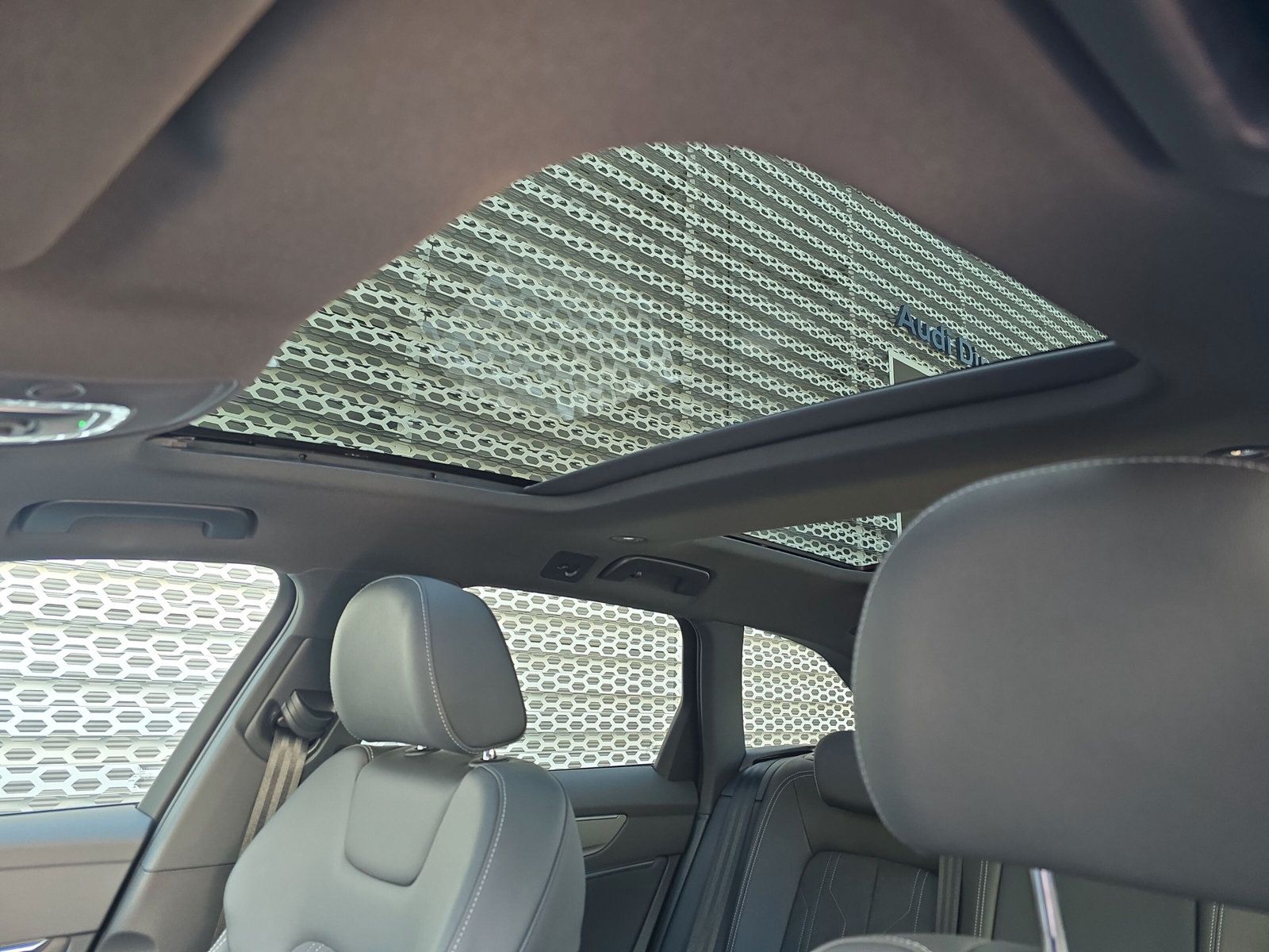 Audi A6 Avant 50 TDI qu S line - Samsaru's Car Outlet