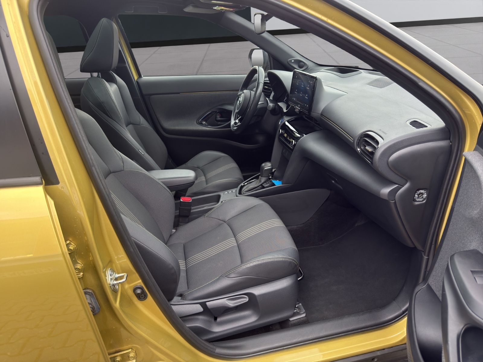 Toyota Yaris Cross Hybrid Adventure*Pano*Hud*AHK*Matrix