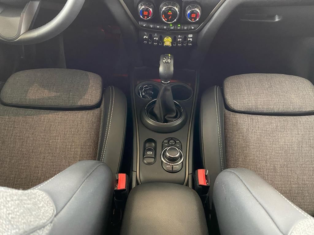 MINI Cooper SE Countryman All4 Classic - Samsaru's Car Outlet