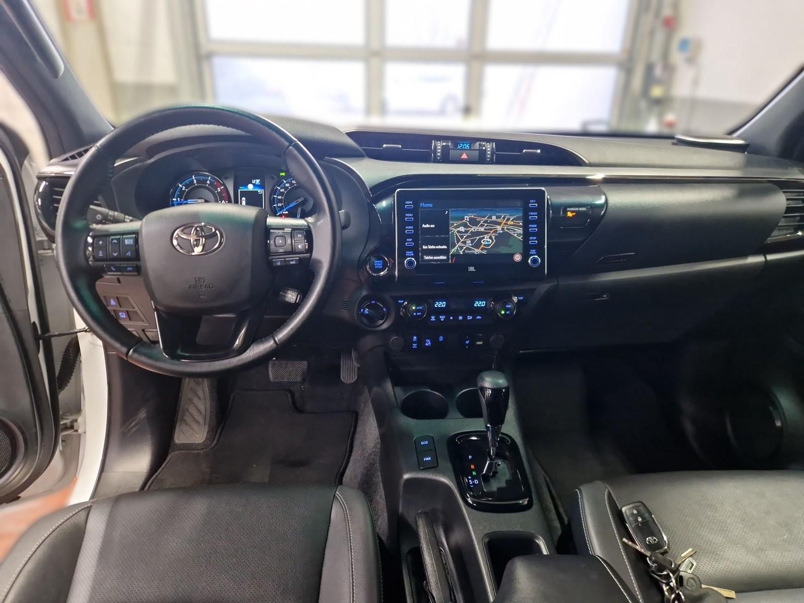Toyota Hilux Double Cab Invincible 4x4 Hardtop+AHK+WKR