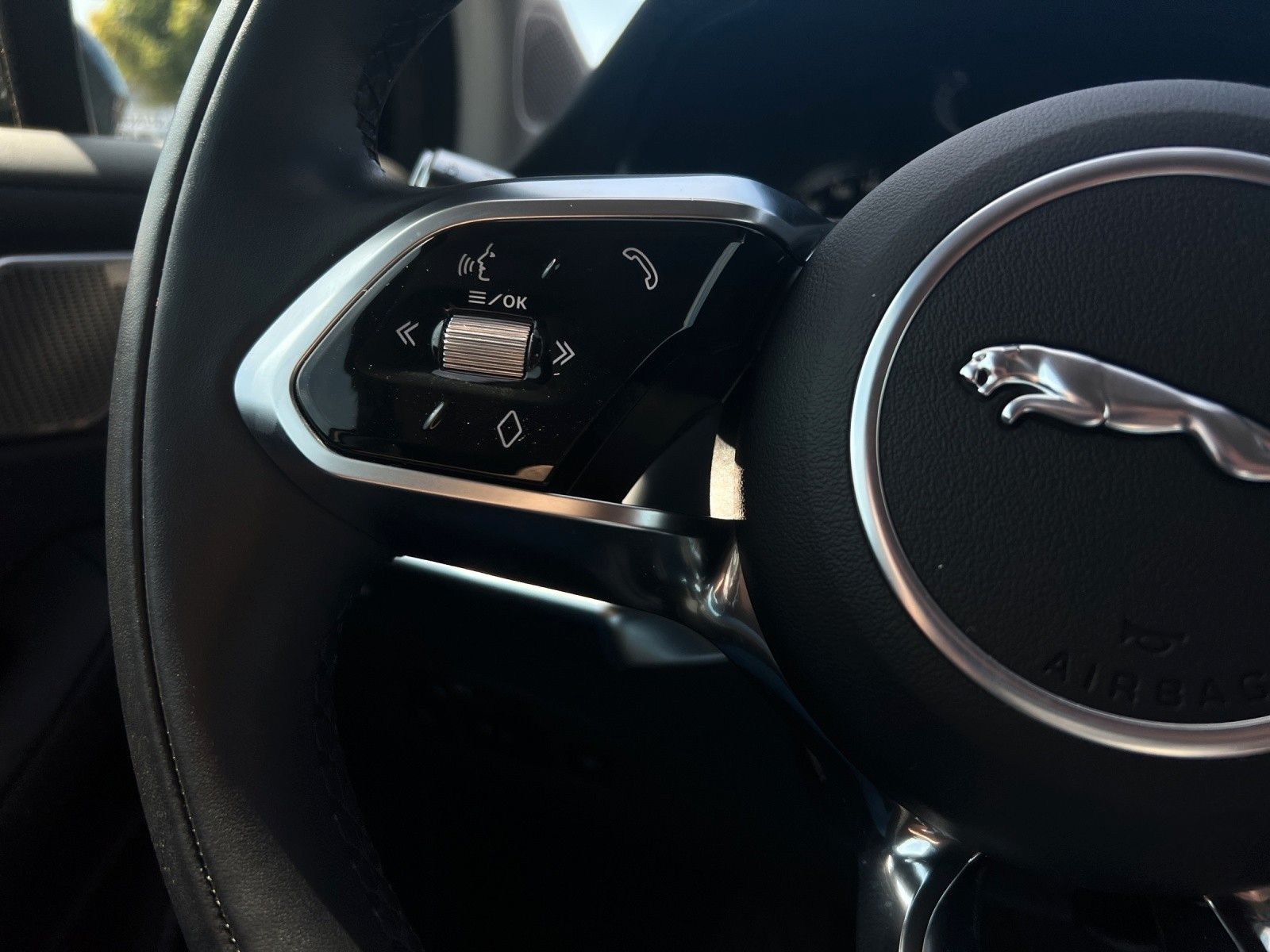 Jaguar I-Pace EV400 AWD S/DAB+/iACC/StandHZ