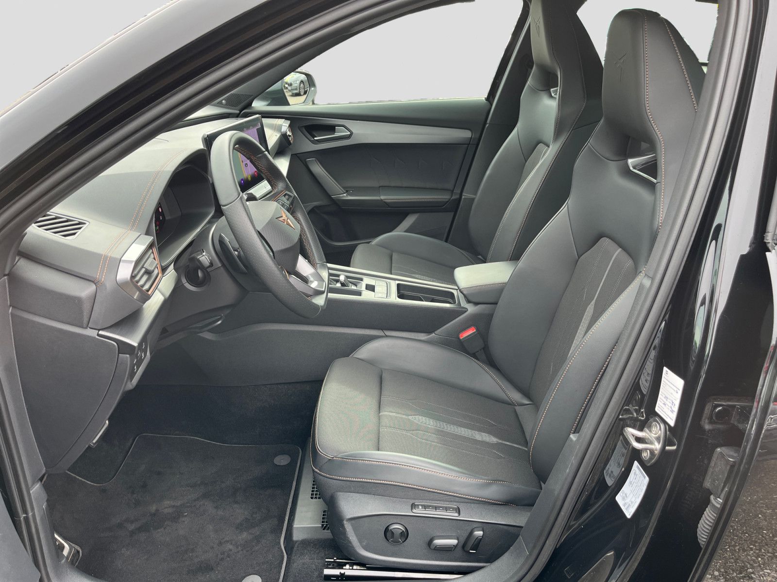 Cupra Formentor VZ 2.0TSI DSG 4Drive Pano AHK 360° LED