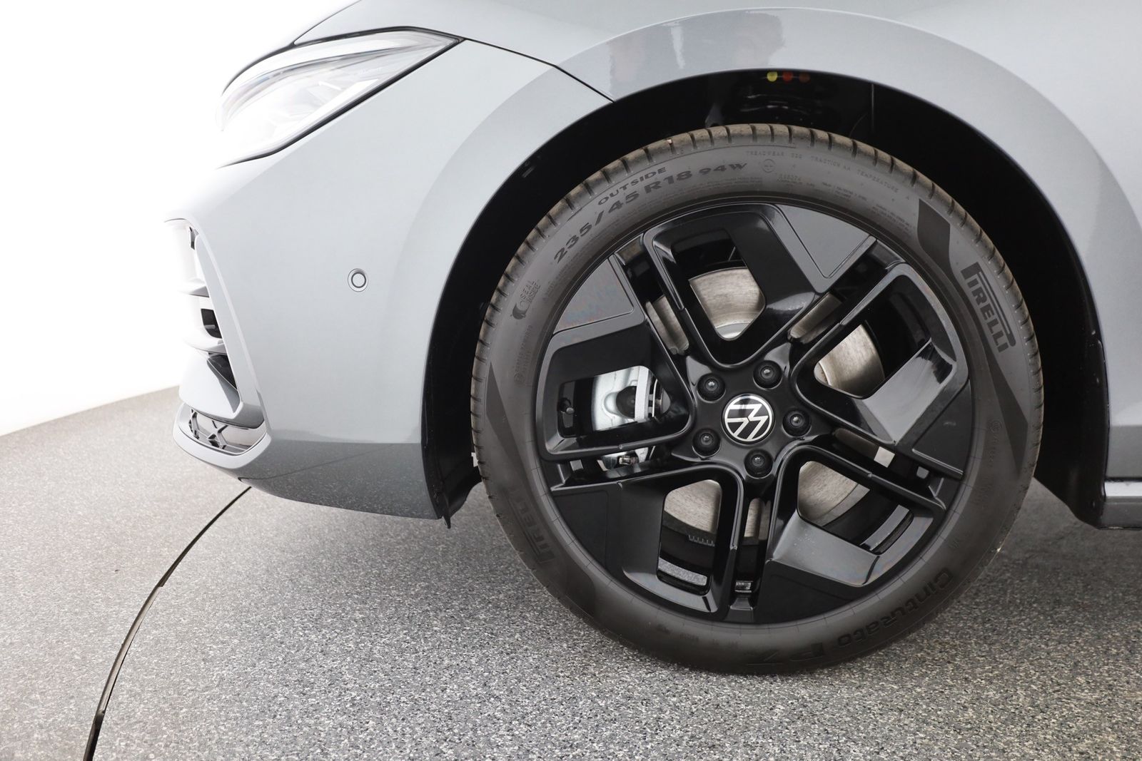 Volkswagen Passat Variant R-Line BlackStyle 2.0 TSI 4M DSG