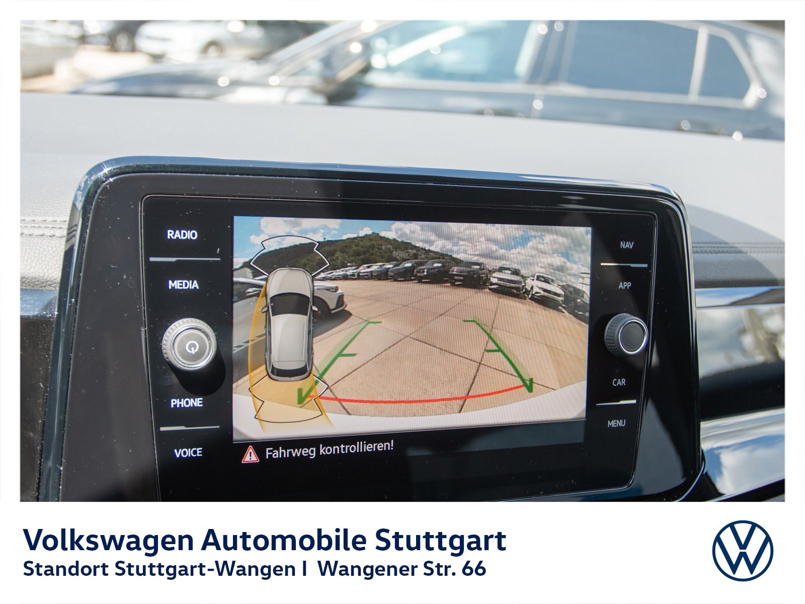 Volkswagen T-Roc Style 1.5 TSI DSG - Samsaru's Car Outlet