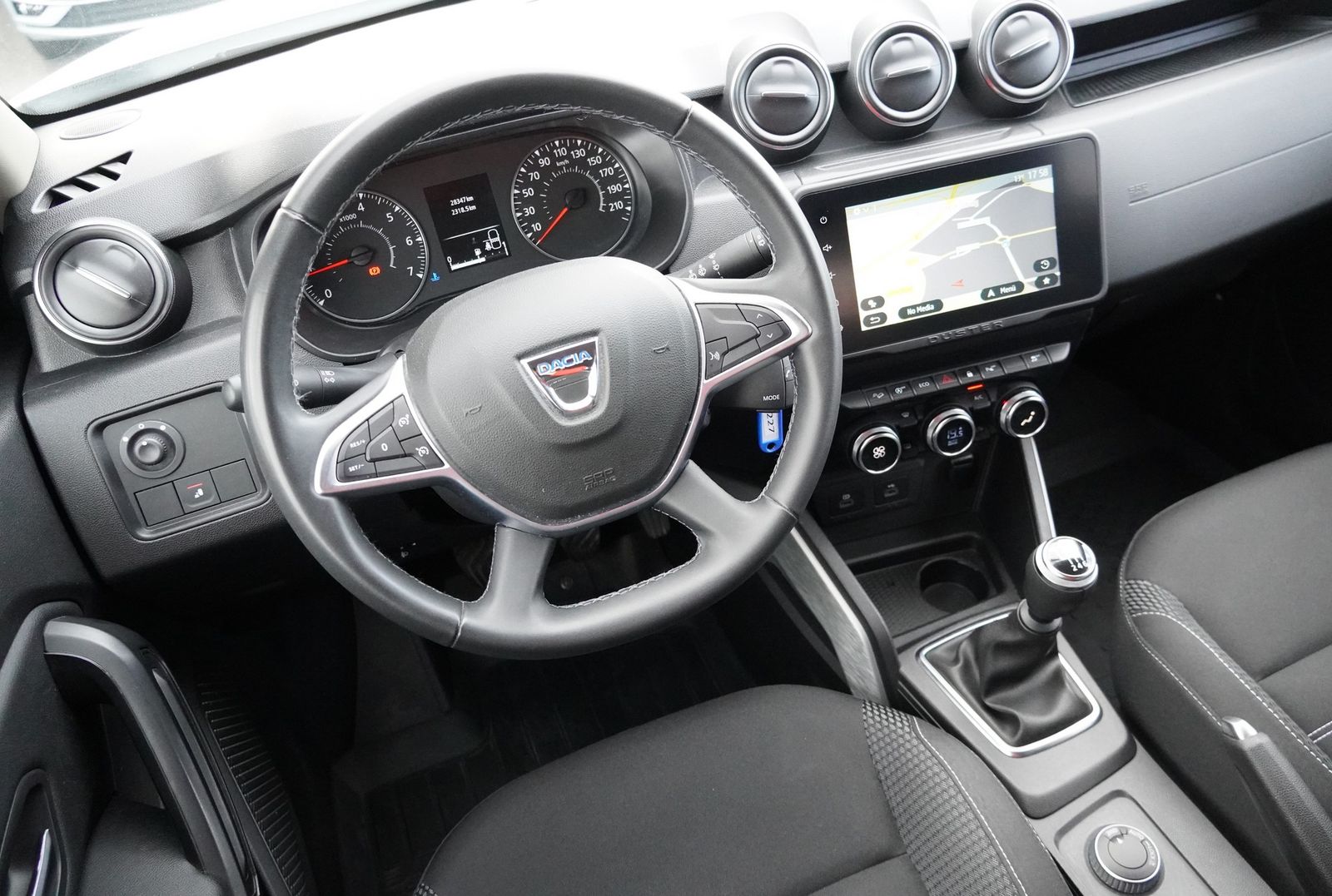 Dacia Duster II 1.3 TCe 150 Prestige 4WD - Samsaru's Car Outlet