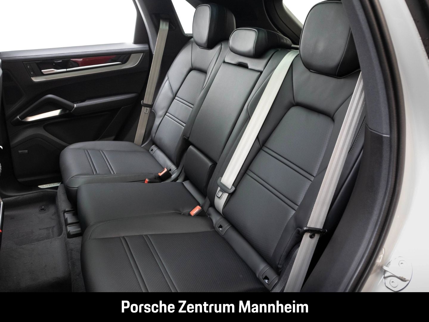 Porsche Cayenne E-Hybrid Luft HD-Matrix SportDesign Spor
