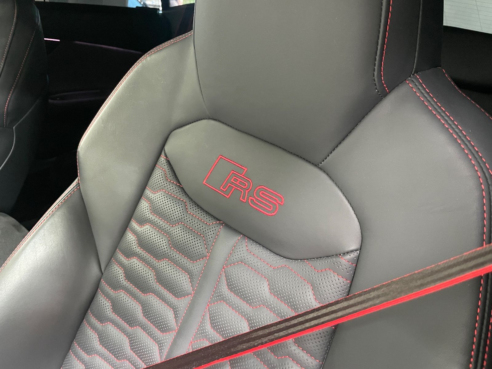 Audi RSQ8/Keramik/Carbon/Pano/RS-Dynm-Pkt/APR-720PS