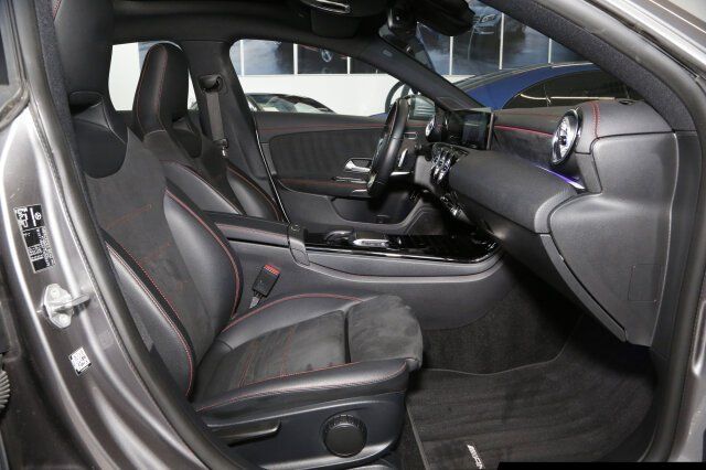 Mercedes-Benz CLA 250 4M AMG Line - Samsaru's Car Outlet