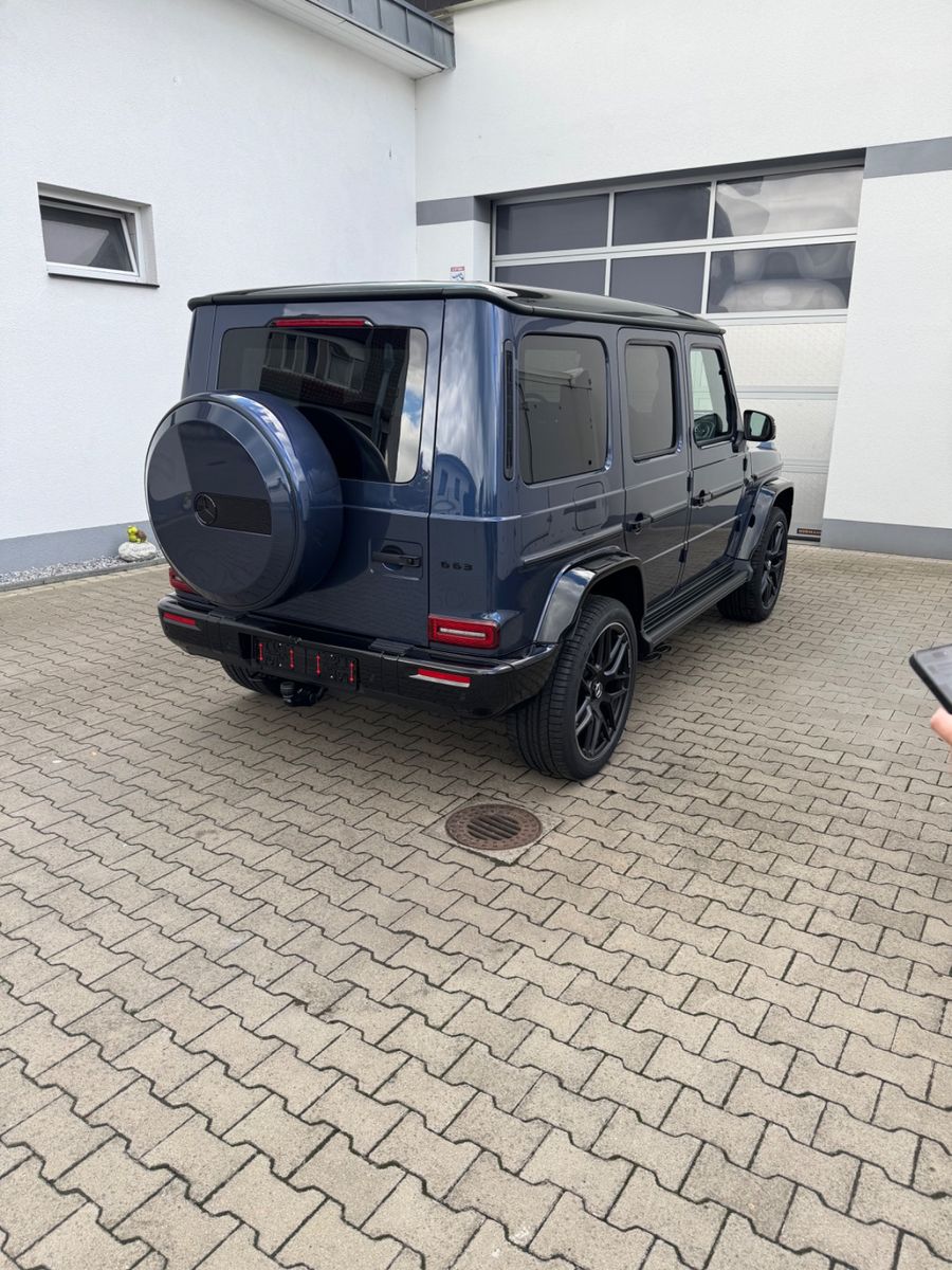 Mercedes-Benz G 63 AMG - Samsaru's Car Outlet