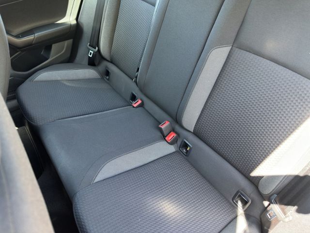 Volkswagen Taigo 1.0 TSI DSG LIFE - Samsaru's Car Outlet