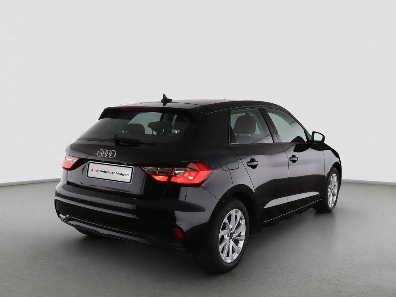 Audi A1 Sportback 25 TFSI ADVANCED - Samsaru's Car Outlet