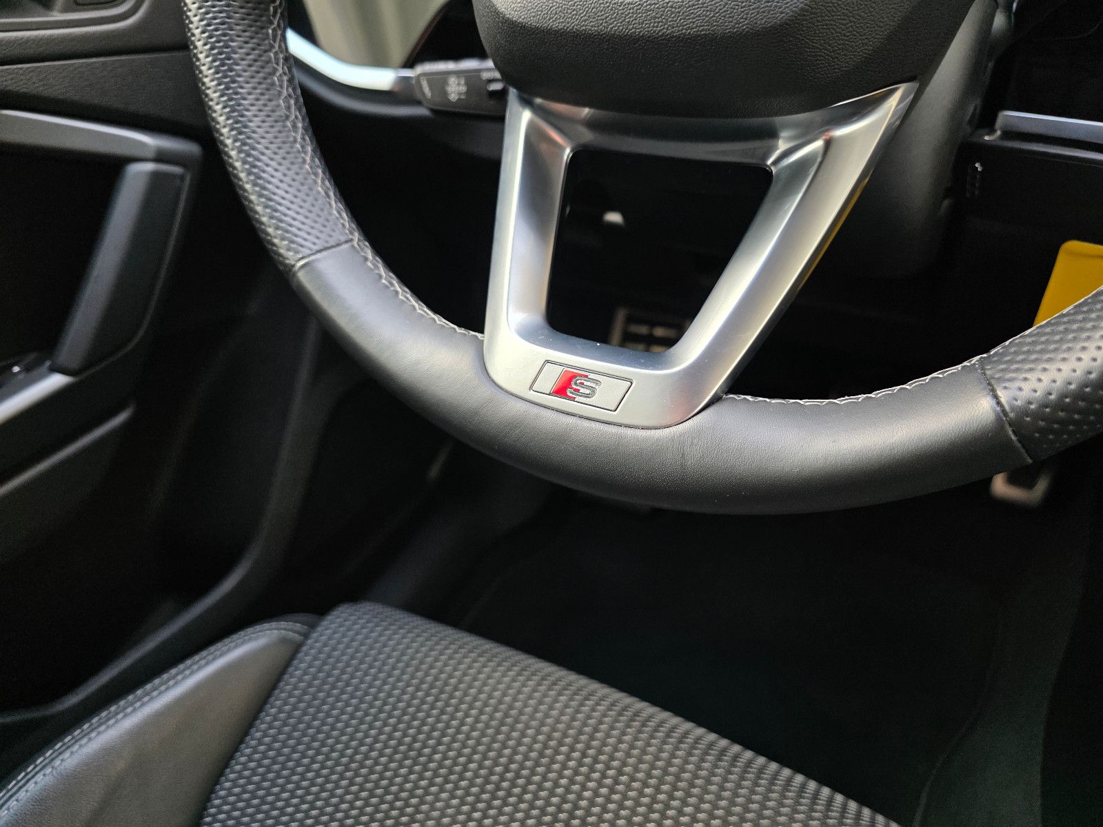 Audi Q3 Sportback 40TFSI quattro S Line - Samsaru's Car Outlet