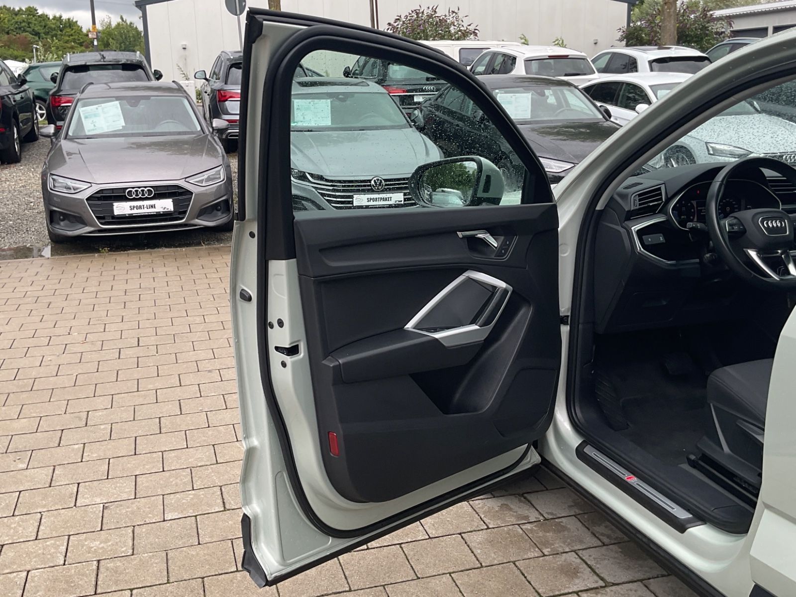 Audi Q3 SB 35 TDI quattro S line ACC DAB Optik ViCo