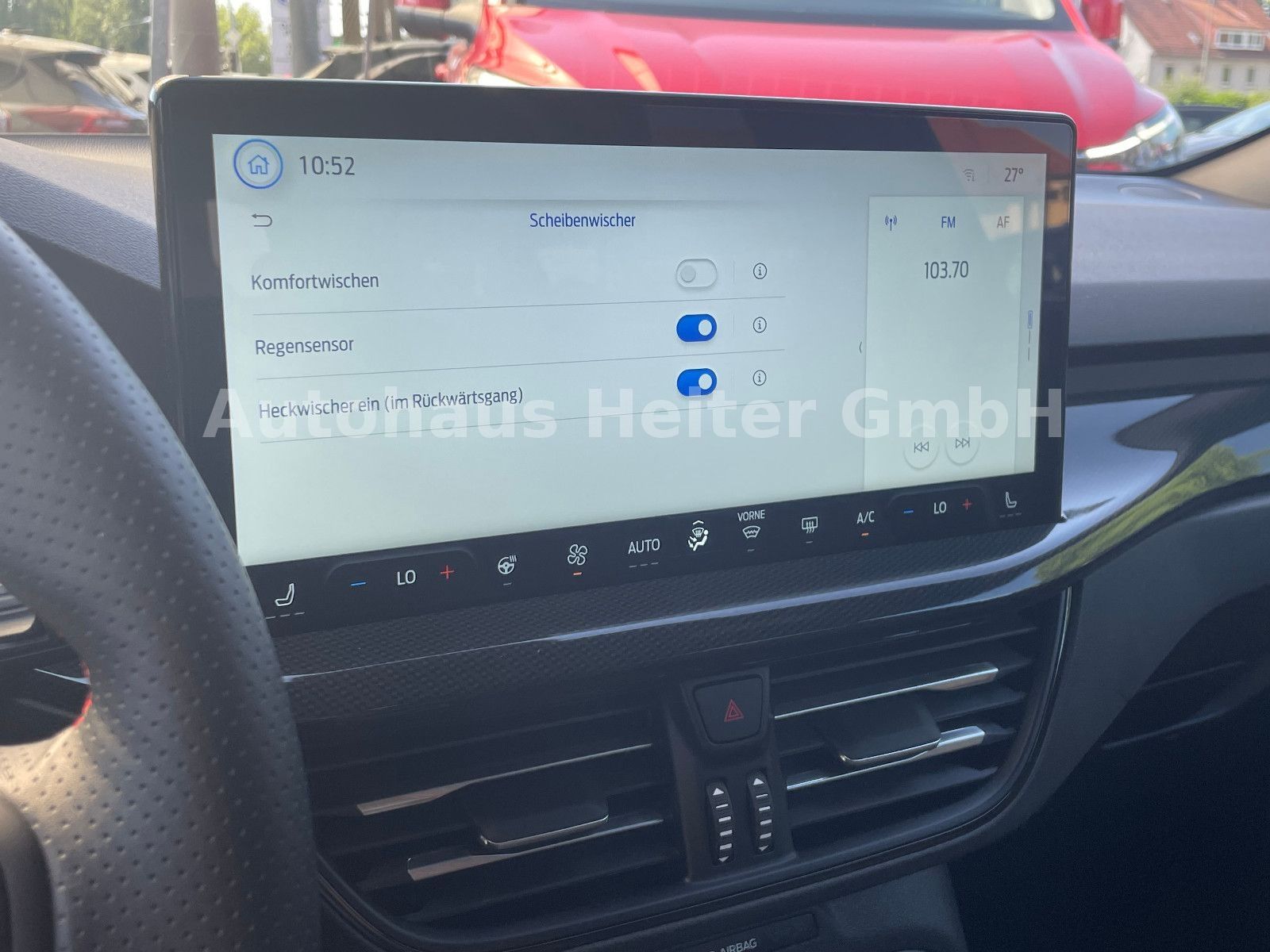 Ford Focus 1.5 EB Aut.ST-Line X / ACC+Matrix+e.Klappe