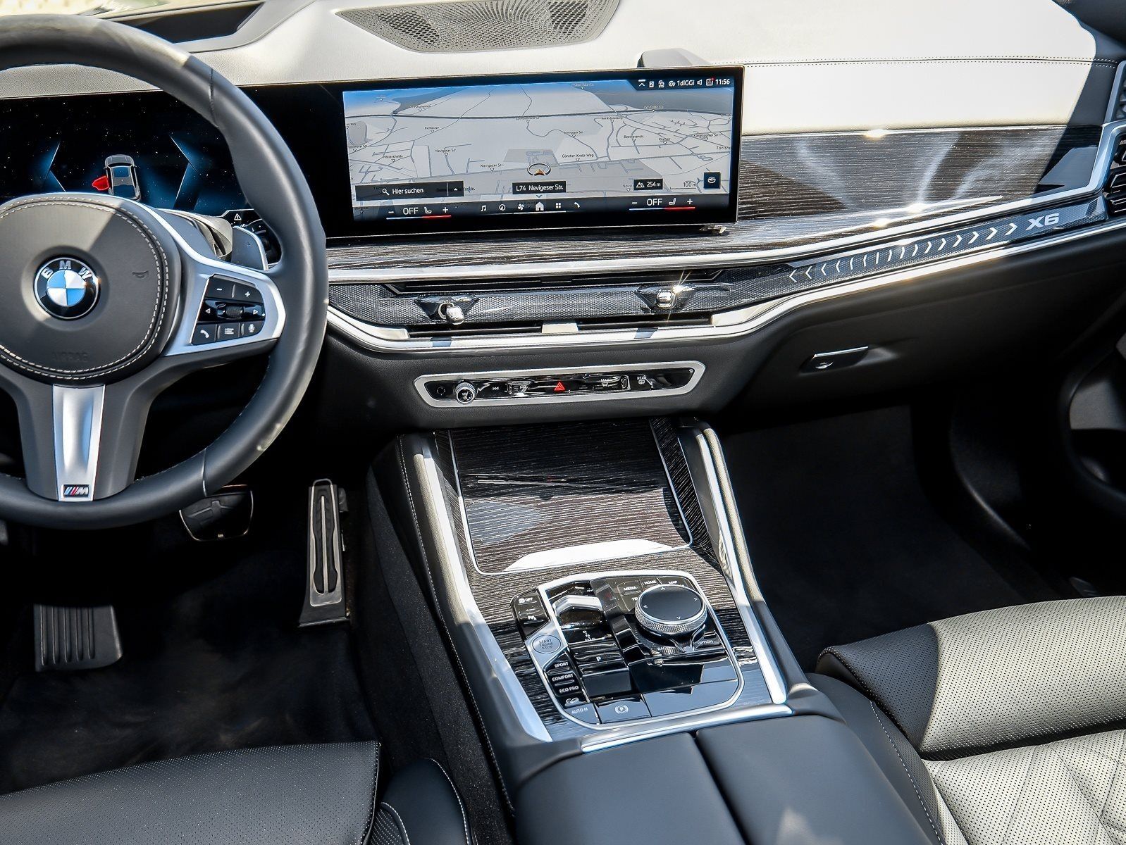 BMW X6 xDrive40d M Sport PANO ACC AHK RFK NAVI LED