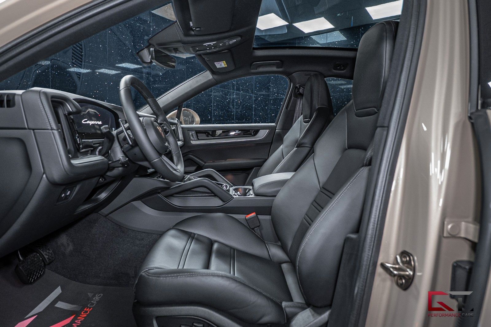 Porsche Cayenne E-Hyb Coupé 2025 SportDesign 75Years 22"