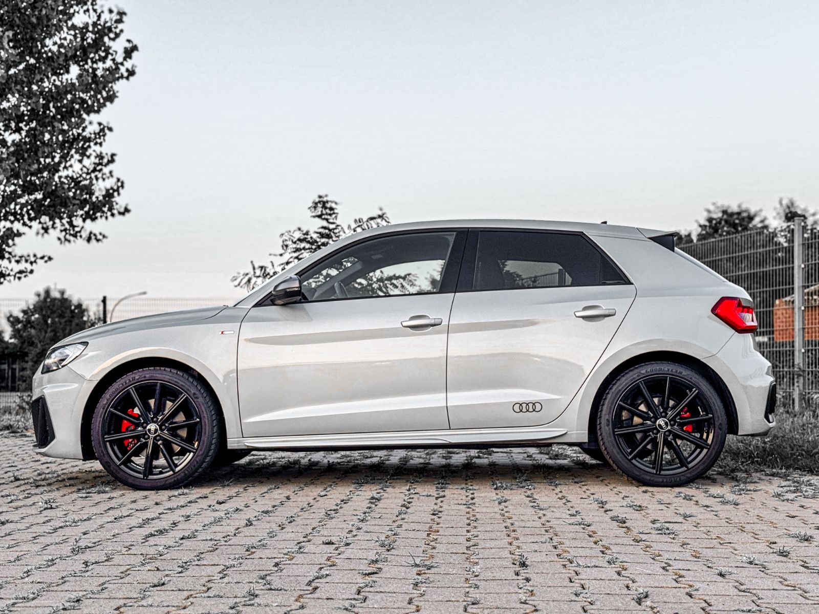 Audi A1 Sportback 40 TFSI S line - Samsaru's Car Outlet