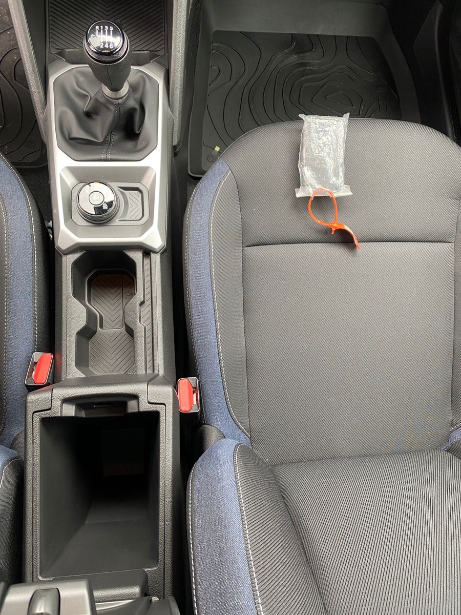 Dacia Duster 4x4 - Samsaru's Car Outlet