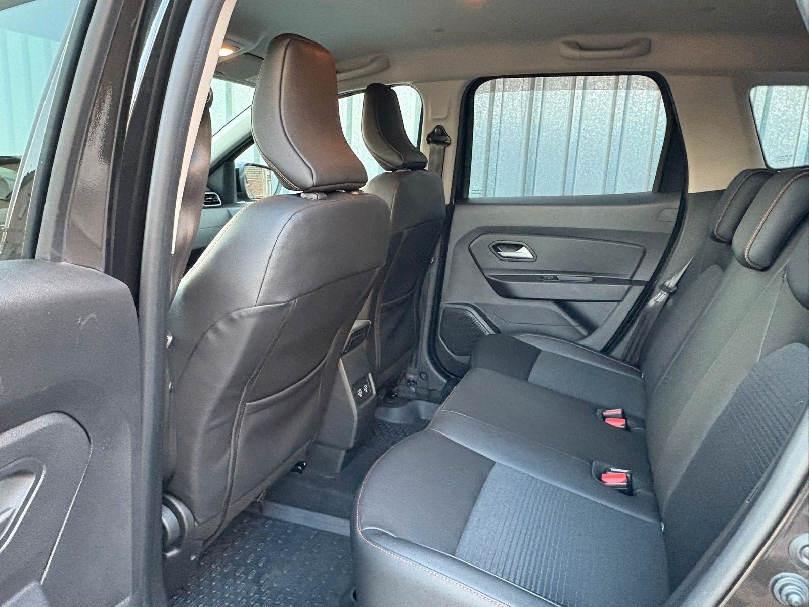 Dacia Duster II Extreme 4WD - Samsaru's Car Outlet