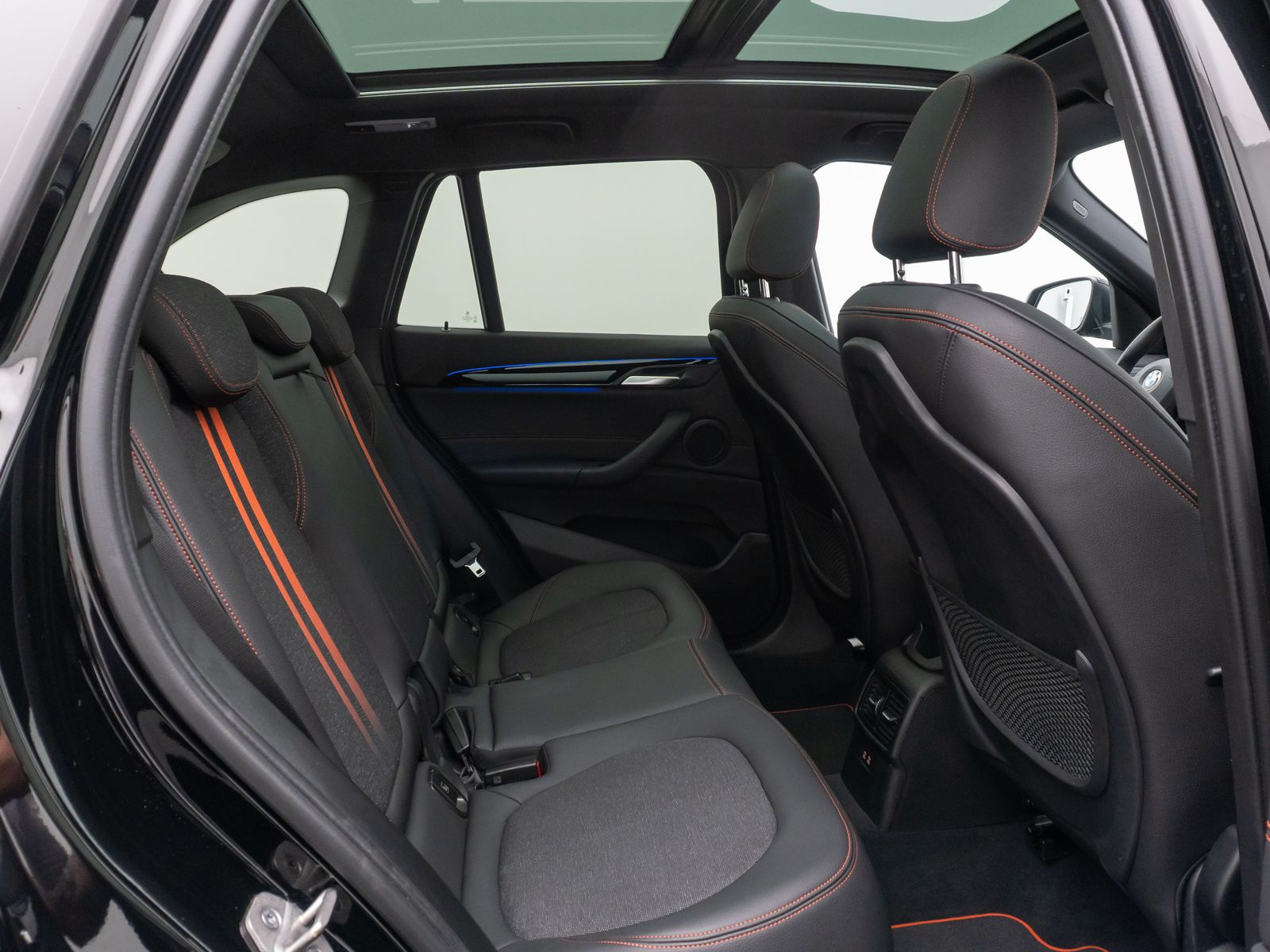 BMW X1 xD20i Sport Line - Samsaru's Car Outlet