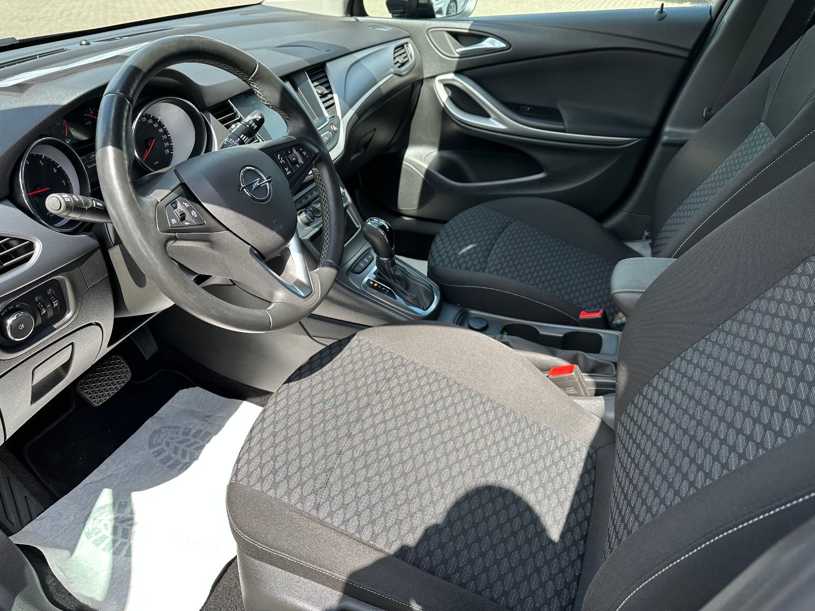 Opel Astra K 1.4 Turbo Sports Tourer Edition - Samsaru's Car Outlet