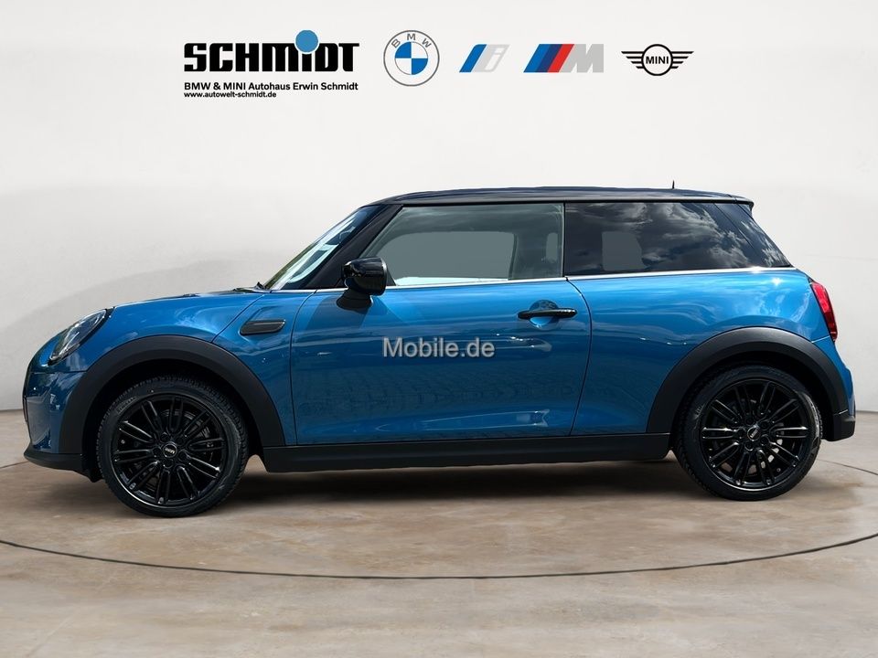 MINI Cooper Classic - Samsaru's Car Outlet