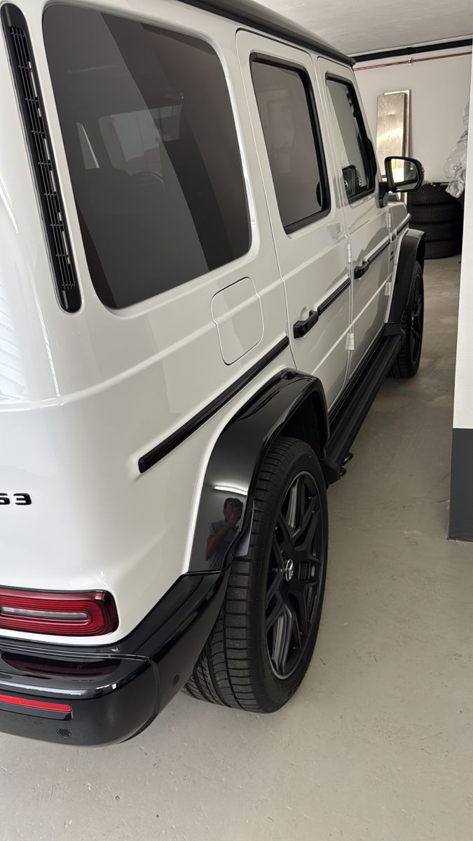 Mercedes-Benz G 63 AMG - Samsaru's Car Outlet
