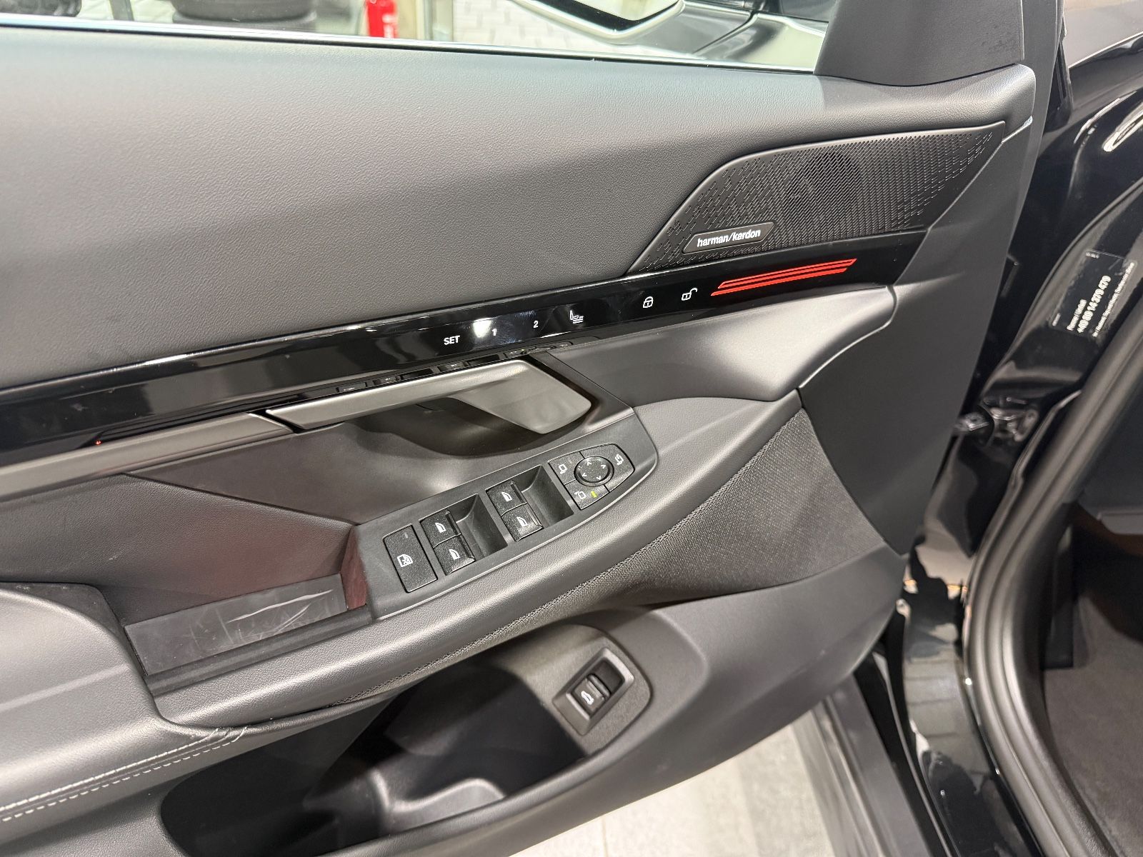 BMW 520 d  Limousine*LED*H&K*360°*Ambiente*Live*HUD*