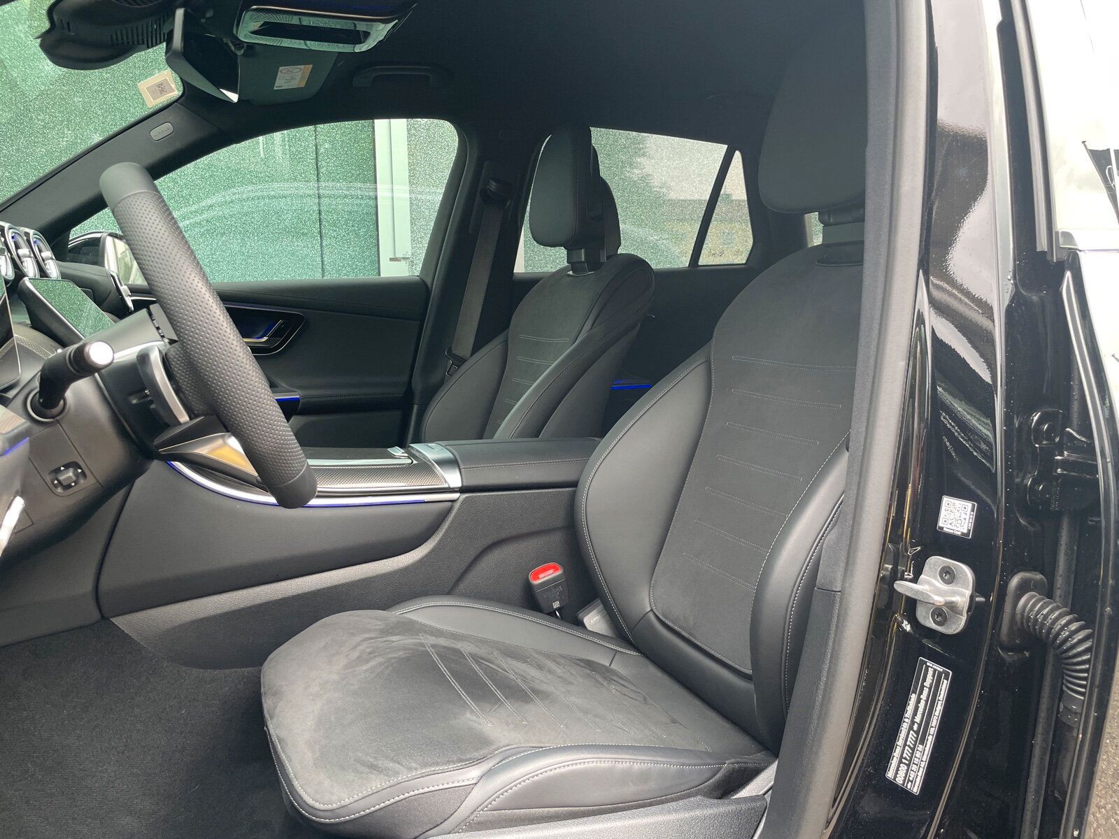 Mercedes-Benz GLC 300 d 4M AMG*AHK*DISTRONIC*MEMORY*LED*CAM