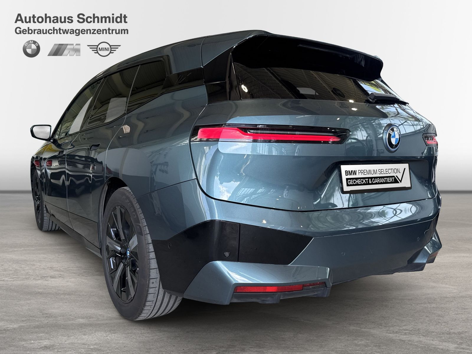 BMW iX xDrive40 *Sportpaket*21"*LC Prof.*HUD*H/K*AHK