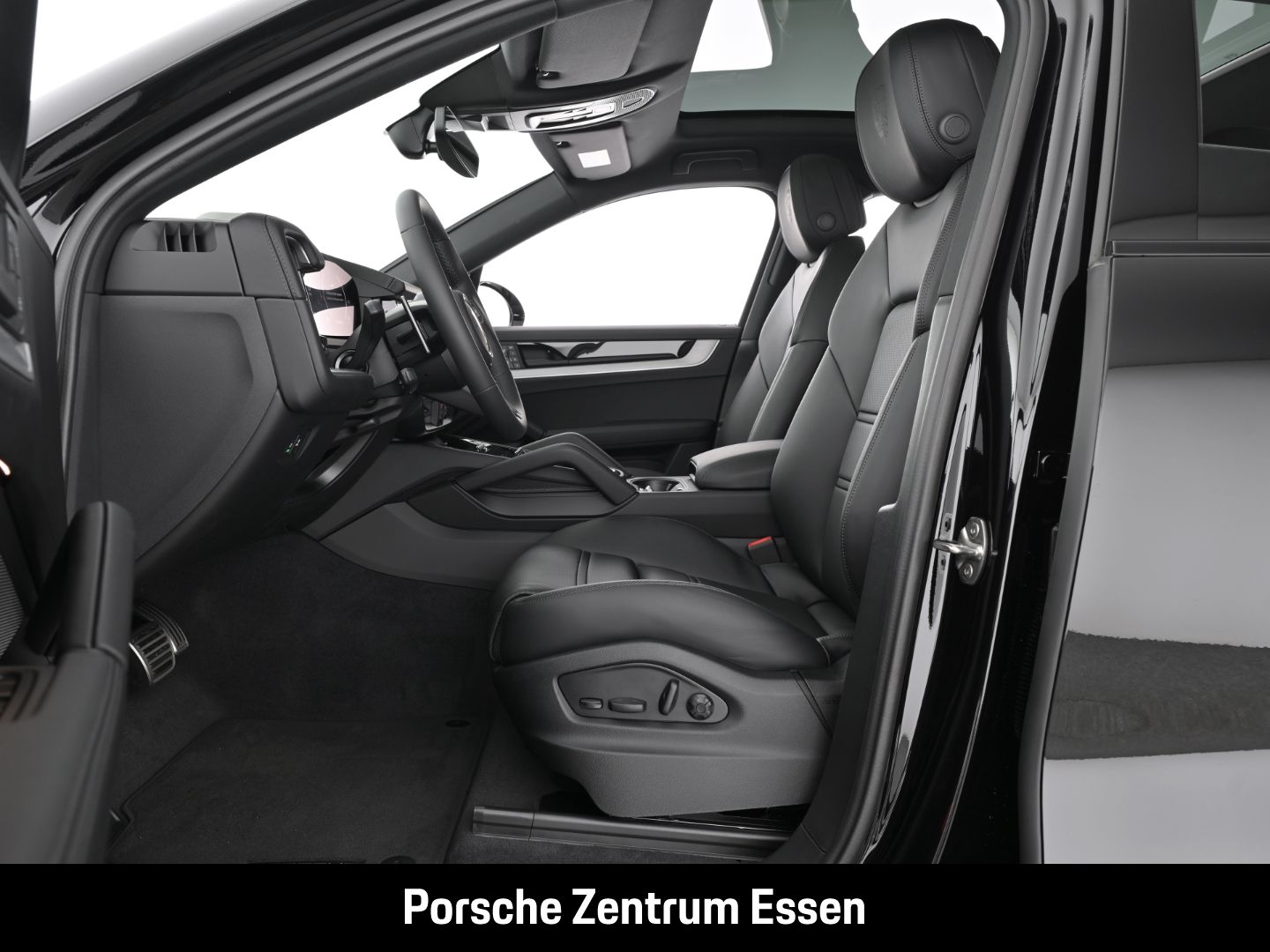 Porsche Cayenne S Coupe / Luftfederung Sportabgasanlage