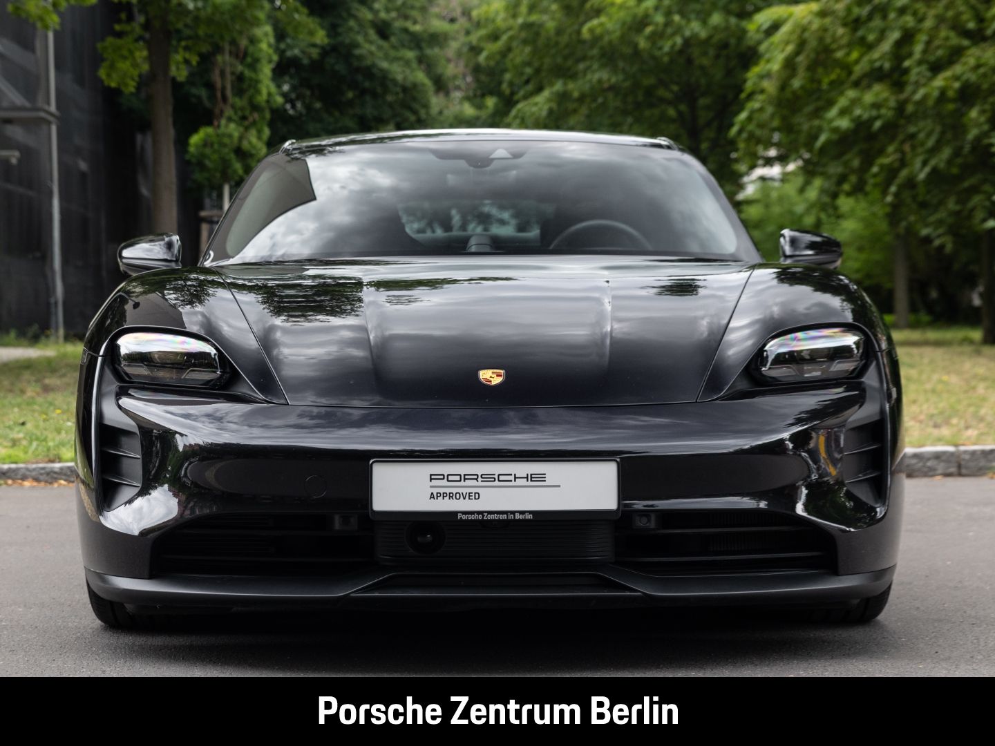 Porsche Taycan GTS BOSE Rückfahrkamera Panoramadach LED