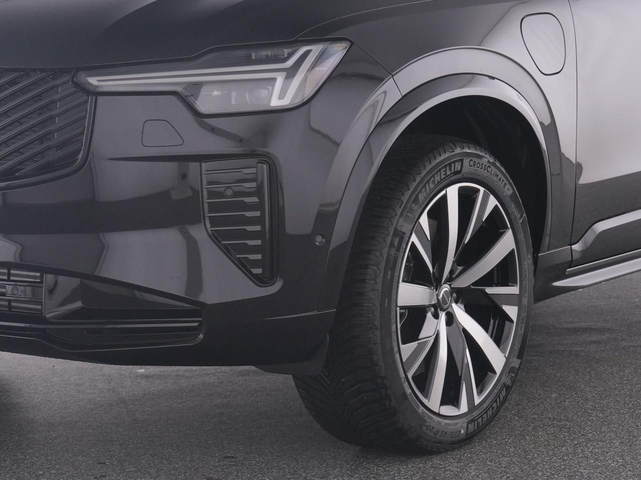 Volvo XC 90 T8 AWD Plus Dark Plug-In (EURO 6e)