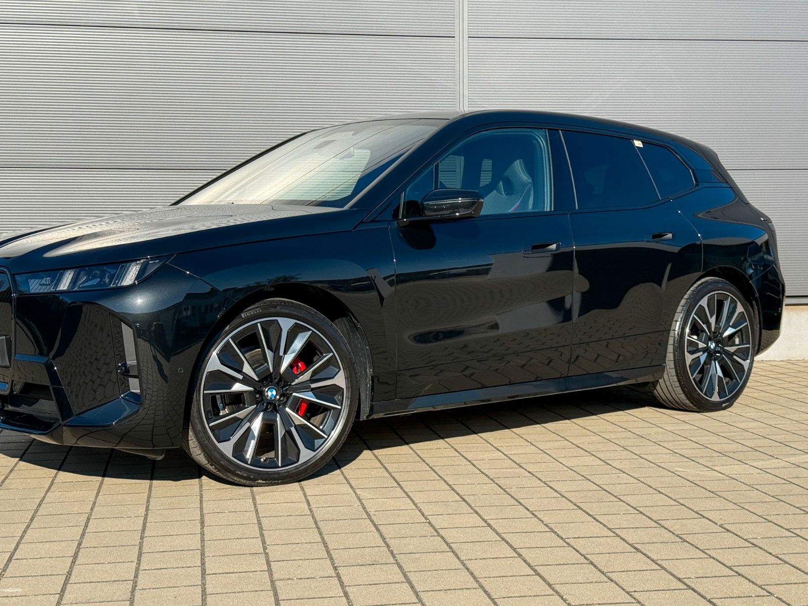 BMW iX 60 xDrive M Sport*Integral*2-Achs*Pano*B&W*