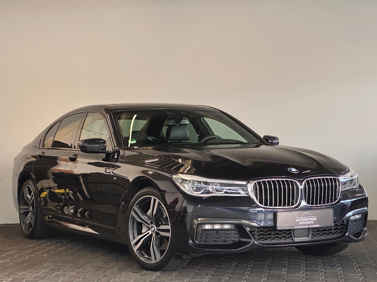 BMW 730d xDrive M-Sport *Soft-Close*Harman*Massage*