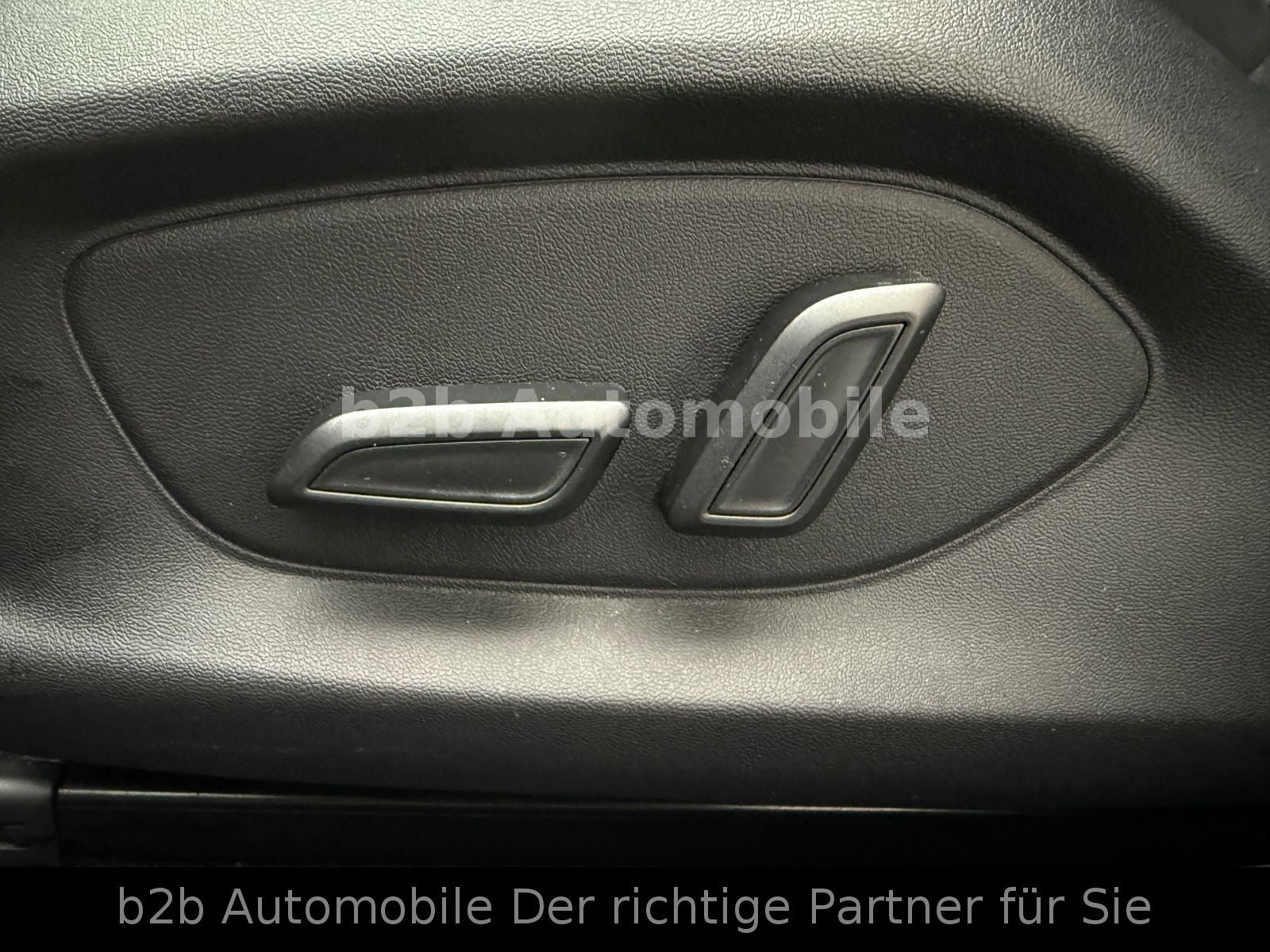 MG4 Luxury /360°/LED/Key/Wärmepumpe/FaceLift!!