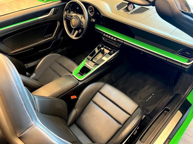 Porsche 992 Turbo S Cabrio Individual 12 M Approved 19%