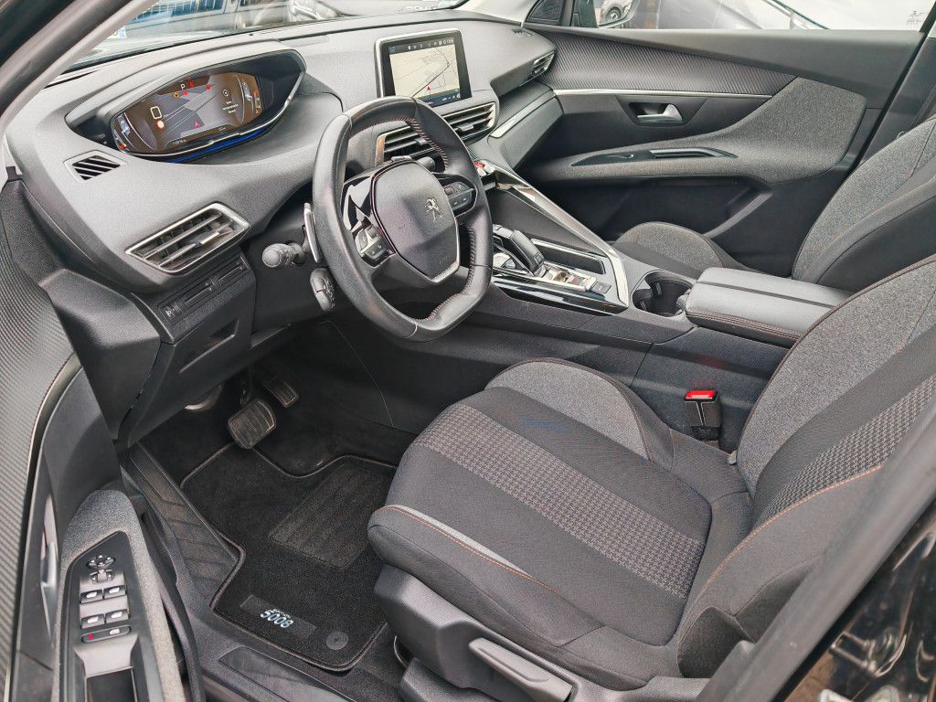 Peugeot 5008 BlueHDI 130 EAT8 - Samsaru's Car Outlet